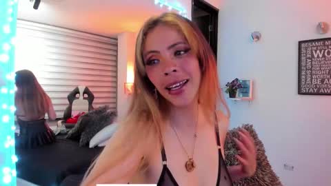 Gabby online show from 11/10/25, 04:22