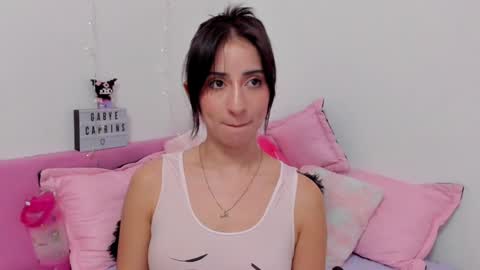 gabyye capprins online show from 01/07/25, 02:42