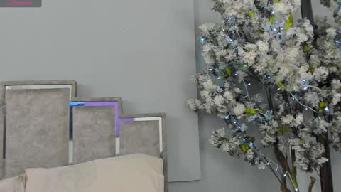 gabyyjones online show from 01/05/25, 11:48