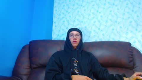 Snapshot of gadiel_sex chatting on 02/14/25, 11:53 gadiel_sex online show from 02/14/25, 11:53