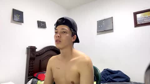 Snapshot of gadiel_sex chatting on 10/27/25, 08:02 gadiel_sex online show from 10/27/25, 08:02