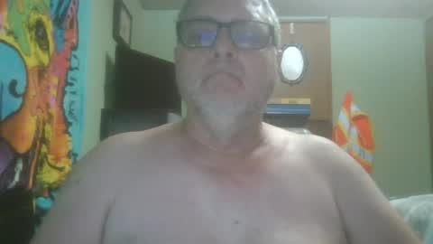 Snapshot of gadude45 chatting on 06/21/26, 03:42 gadude45 online show from 06/21/26, 03:42