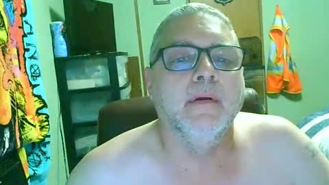 Snapshot of gadude45 chatting on 07/25/26, 04:10 gadude45 online show from 07/25/26, 04:10