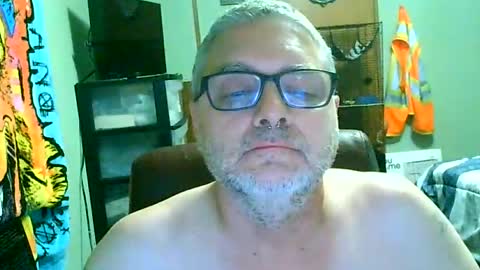 Snapshot of gadude45 chatting on 08/04/26, 02:48 gadude45 online show from 08/04/26, 02:48