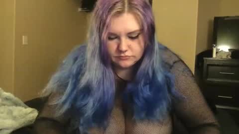 Snapshot of gaebaetae chatting on 02/14/25, 12:51 Eryn online show from 02/14/25, 12:51