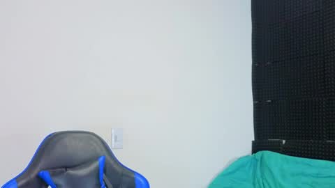 Gael online show from 10/17/25, 02:59