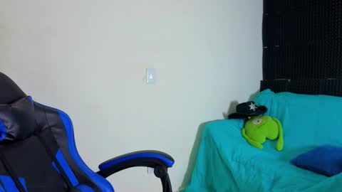 Gael online show from 10/20/25, 02:23