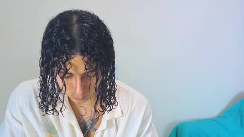 Gael online show from 10/28/25, 02:26