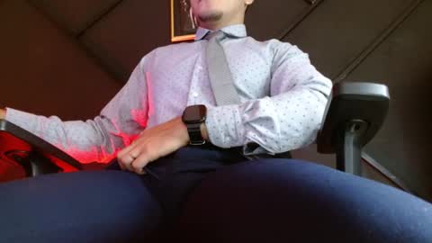 gael_williams3 online show from 02/19/25, 10:31
