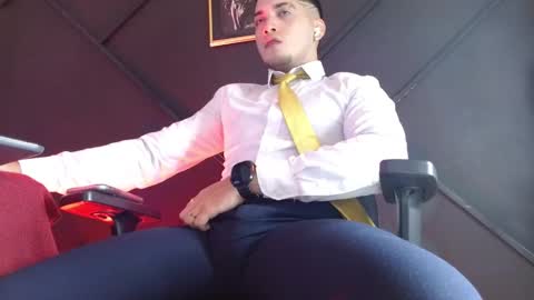 gael_williams3 online show from 02/21/25, 06:59