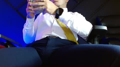 gael_williams3 online show from 02/21/25, 10:04
