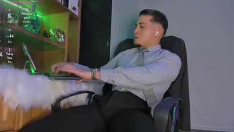 Gael Williams online show from 09/25/25, 06:11