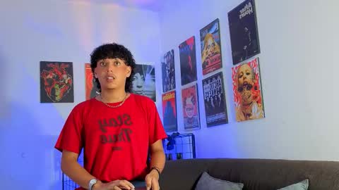 Snapshot of gaeloconner chatting on 10/02/25, 03:13 Gael Conner online show from 10/02/25, 03:13