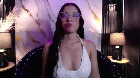 Snapshot of gagingbriana chatting on 06/08/26, 12:05 Briana online show from 06/08/26, 12:05