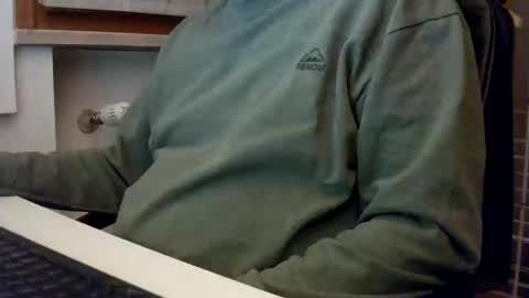 Snapshot of gagjno chatting on 01/03/25, 03:55 gagjno online show from 01/03/25, 03:55