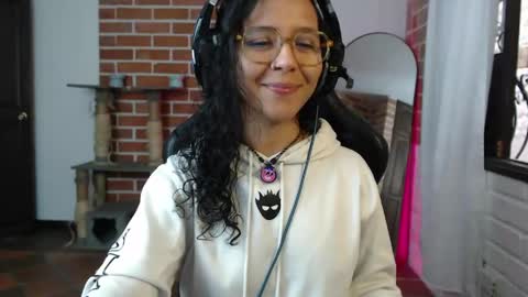 Lenna 3 online show from 06/07/26, 07:06