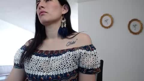 Snapshot of gaitan4 chatting on 01/30/25, 01:42 gaitan4 online show from 01/30/25, 01:42