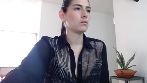 Snapshot of gaitan4 chatting on 02/19/25, 03:16 gaitan4 online show from 02/19/25, 03:16