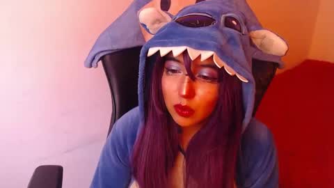 Snapshot of gakomenoshida chatting on 10/07/25, 07:44 Kate 3 online show from 10/07/25, 07:44