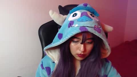 Snapshot of gakomenoshida chatting on 10/12/25, 06:51 Kate 3 online show from 10/12/25, 06:51