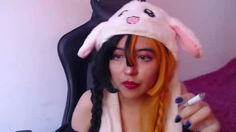 Snapshot of gakomenoshida chatting on 10/19/25, 07:58 Kate 3 online show from 10/19/25, 07:58