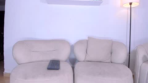 Snapshot of gal_stone_ chatting on 05/15/26, 01:23 gal_stone_ online show from 05/15/26, 01:23