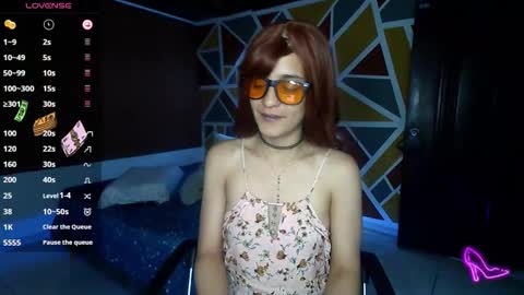 Gala Dimou  online show from 09/25/25, 05:11