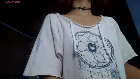 Gala Dimou  online show from 10/11/25, 03:50