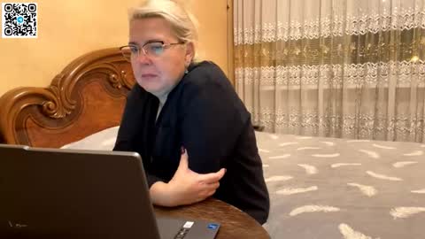 galatea_2025 online show from 11/01/25, 05:04