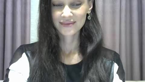 galaxy_33 online show from 10/12/25, 04:50