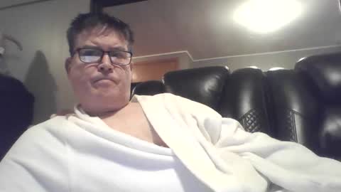 Snapshot of gameon1969 chatting on 12/22/24, 09:22 gameon1969 online show from 12/22/24, 09:22