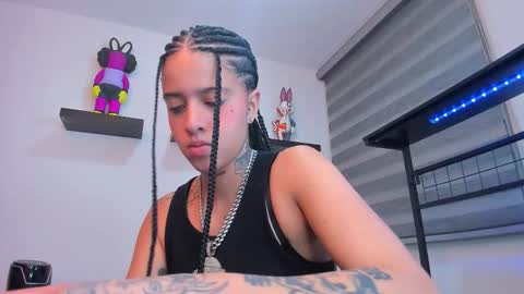 Snapshot of gangster_girl chatting on 12/21/25, 04:52 GANG online show from 12/21/25, 04:52