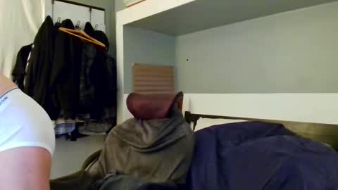 GAotter online show from 12/14/25, 12:05