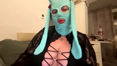 gapetrainee online show from 10/25/25, 10:04