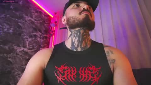 Snapshot of garbel09 chatting on 04/22/26, 05:43 Chris Dont forget to gift me thumb up Its very important to me and makes me happy AF online show from 04/22/26, 05:43