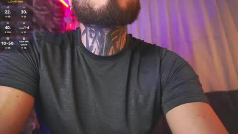 Snapshot of garbel09 chatting on 04/23/26, 05:52 Chris Dont forget to gift me thumb up Its very important to me and makes me happy AF online show from 04/23/26, 05:52