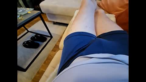 Snapshot of garbis11 chatting on 12/27/24, 03:26 garbis11 online show from 12/27/24, 03:26