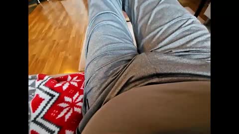 Snapshot of garbis11 chatting on 02/22/25, 11:57 garbis11 online show from 02/22/25, 11:57