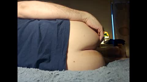 Snapshot of garbis11 chatting on 10/14/25, 05:14 garbis11 online show from 10/14/25, 05:14