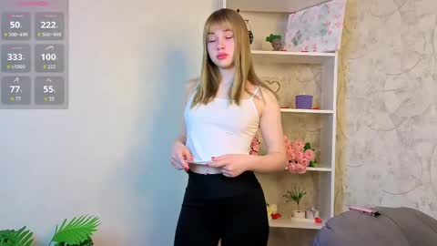 Violla online show from 04/14/26, 04:46