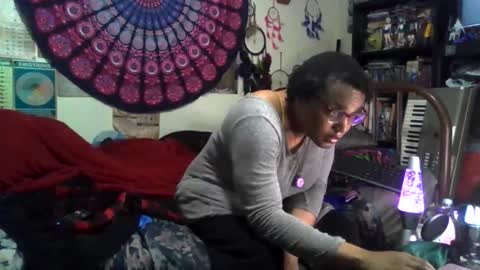 Gardenia online show from 11/16/25, 06:41