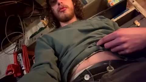 Snapshot of garetmc chatting on 01/12/25, 03:07 garetmc online show from 01/12/25, 03:07