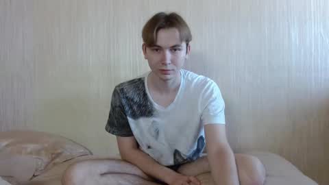 Snapshot of gary_snail33257 chatting on 09/21/25, 12:29 meow online show from 09/21/25, 12:29