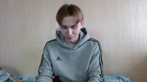 Snapshot of gary_snail33257 chatting on 10/22/25, 10:59 meow online show from 10/22/25, 10:59