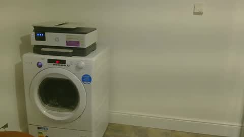 Snapshot of garybaker60 chatting on 09/30/25, 06:13 Gaz online show from 09/30/25, 06:13