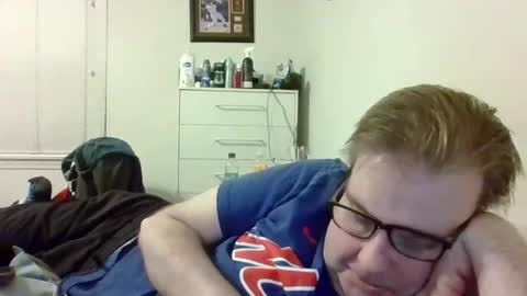 Snapshot of garyg930 chatting on 12/20/25, 03:02 Gary online show from 12/20/25, 03:02