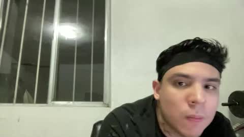 Snapshot of garypinepineapple chatting on 04/22/26, 03:31 garypinepineapple online show from 04/22/26, 03:31