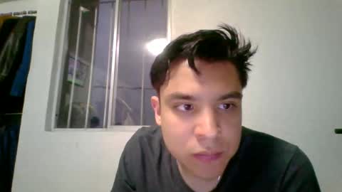 Snapshot of garypinepineapple chatting on 05/04/26, 01:12 garypinepineapple online show from 05/04/26, 01:12