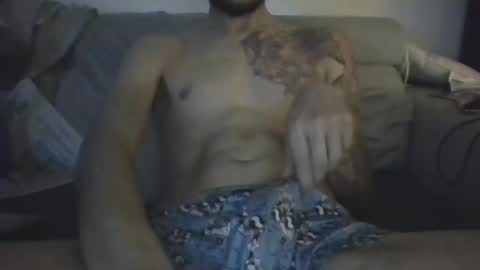 garyreal1990 online show from 12/30/24, 04:40