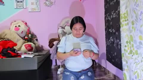 Snapshot of gaticahot001 chatting on 12/04/25, 02:32 Diana online show from 12/04/25, 02:32